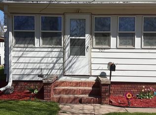 507 E 5th St, Hastings, NE 68901
