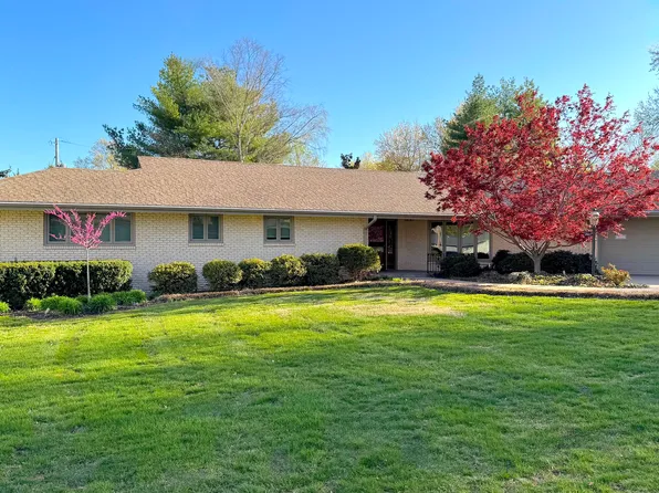 2921 E Avalon Drive, Springfield, MO 65804