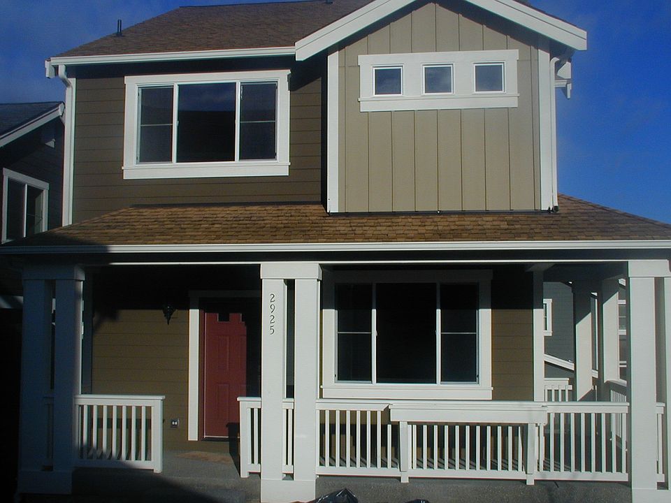 1st image of 2925 NE Northstar Ln