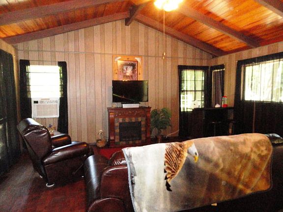 5th image of 1304 Wildwood Way
