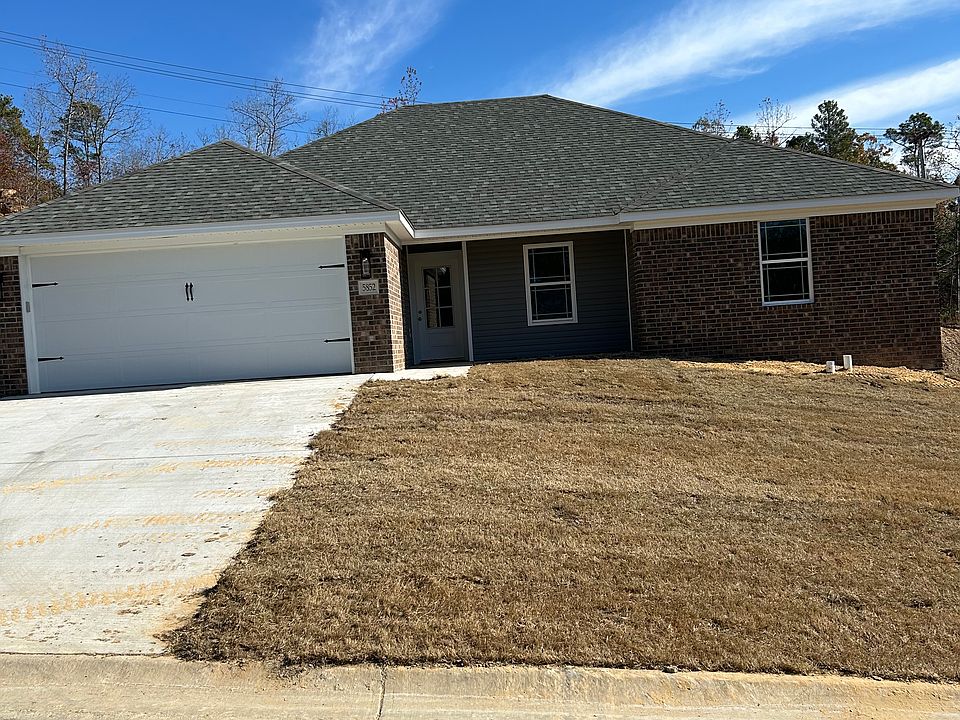 1st image of 5852 Heritage Heights Dr
