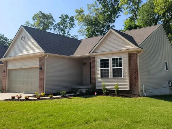 11453 Hidden Oaks Dr, Clio, MI 48420