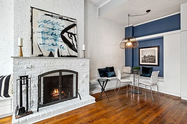 Sold by Compass | media 4