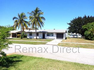 744 Buttonwood Rd, North Palm Beach, FL 33408