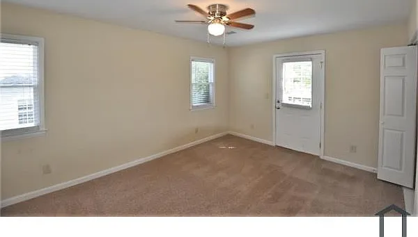 1561 New St NE — Photo 6