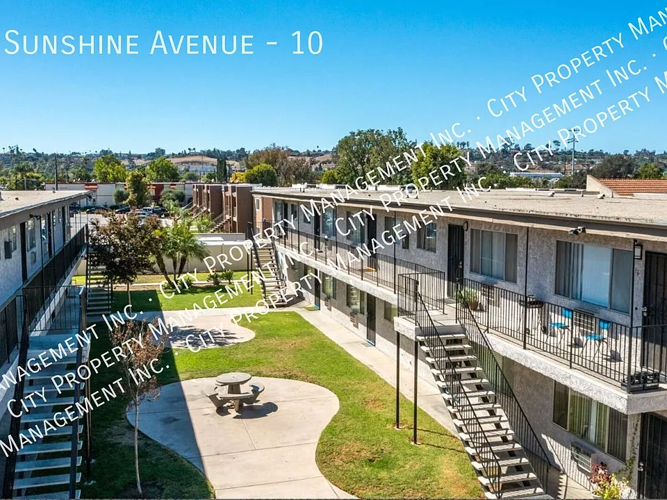 948 S Sunshine Ave S #10