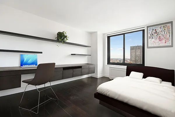 Rented by Corcoran | media 21