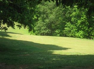 140 Caddy Dr, Loudon, TN 37774