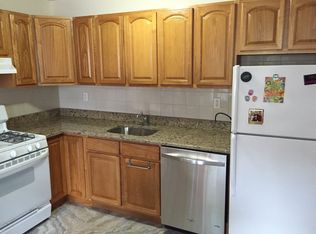 2847 42nd Street #FL 3RD, Astoria, NY 11103