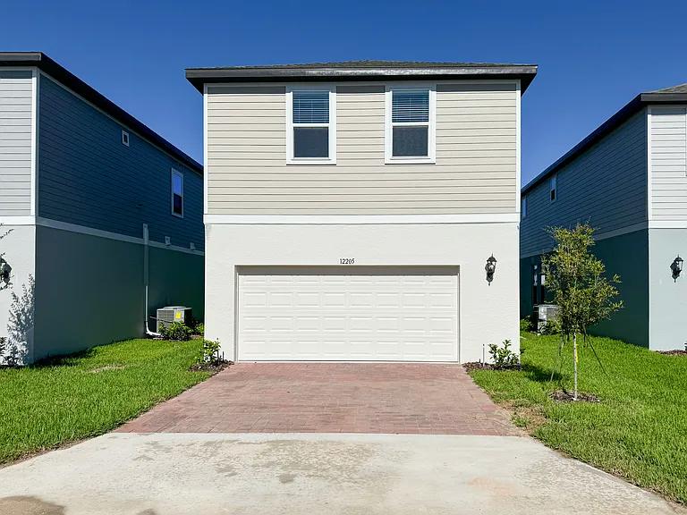 12205 Bracco St — Photo 20