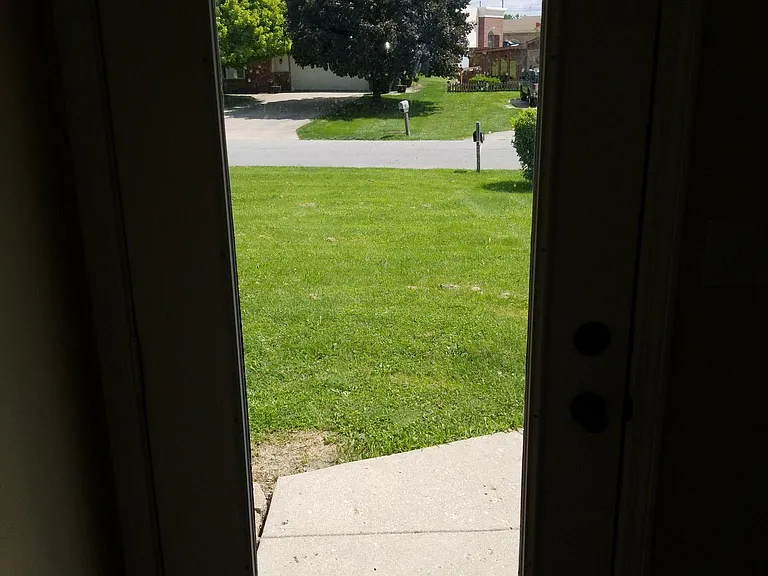 4233 Alhambra Dr — Photo 16