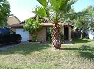 11439 Hatchet Pass Dr, San Antonio, TX 78245