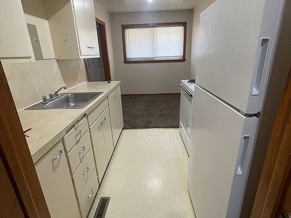 4th image of 2431 Coronado Ave #2413