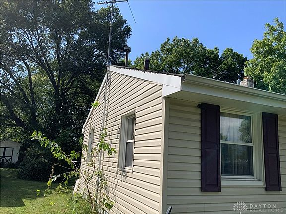 2nd image of 2141 Forest Home Ave