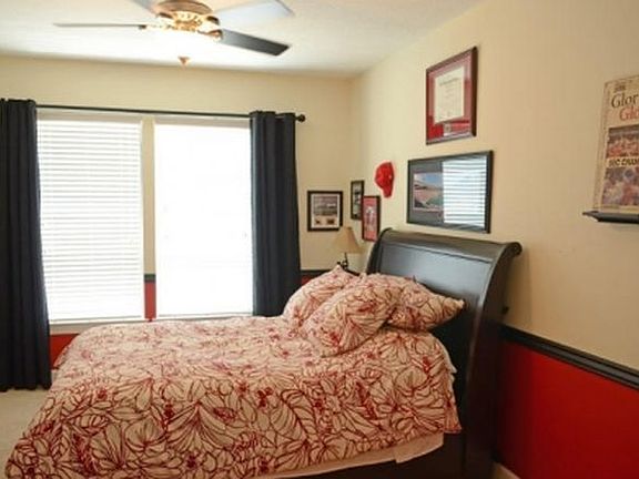 4th image of 9823 Tapestry Park Cir #201