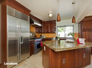 985 Maniniholo St, Honolulu, HI 96825