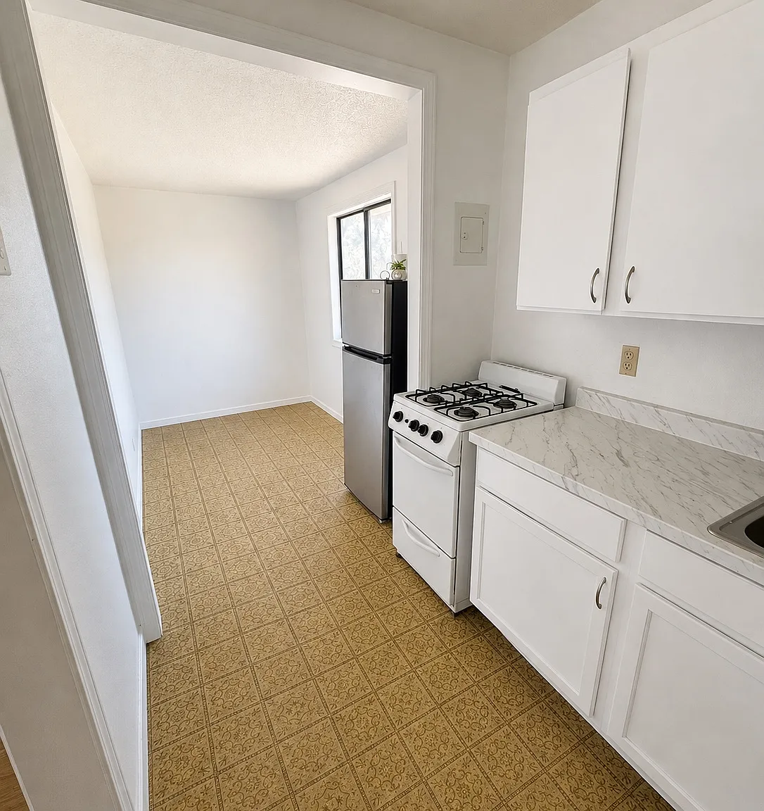 1 bed, 500 sqft, $1,195 — Photo 3