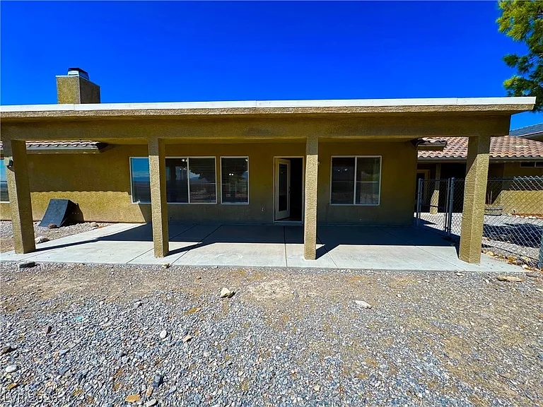 2281 S Zuni Ave — Photo 20