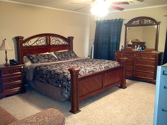 3rd image of 15639 Ashbournne Springs Ln