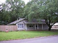 1st image of 623 W Feagin St