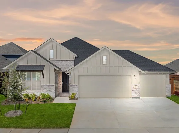 4544 Copper Point Dr, Crowley, TX 76036
