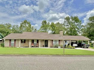 115 Bent Oak Dr, Center, TX 75935