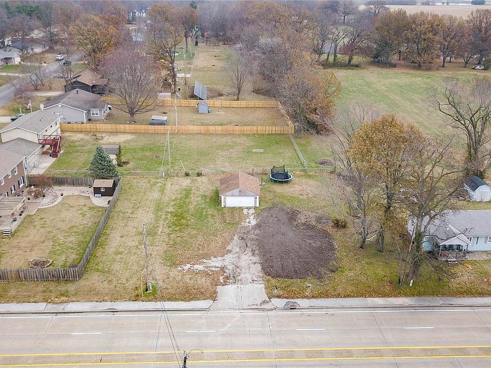 7011 Humbert Rd, Godfrey, IL 62035 Zillow