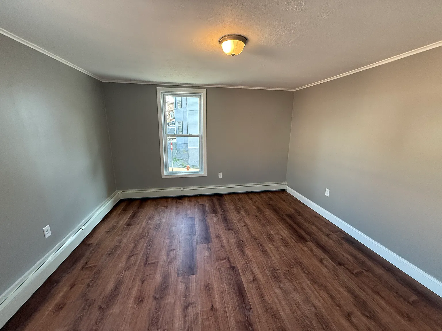 315 Washington St — Photo 3