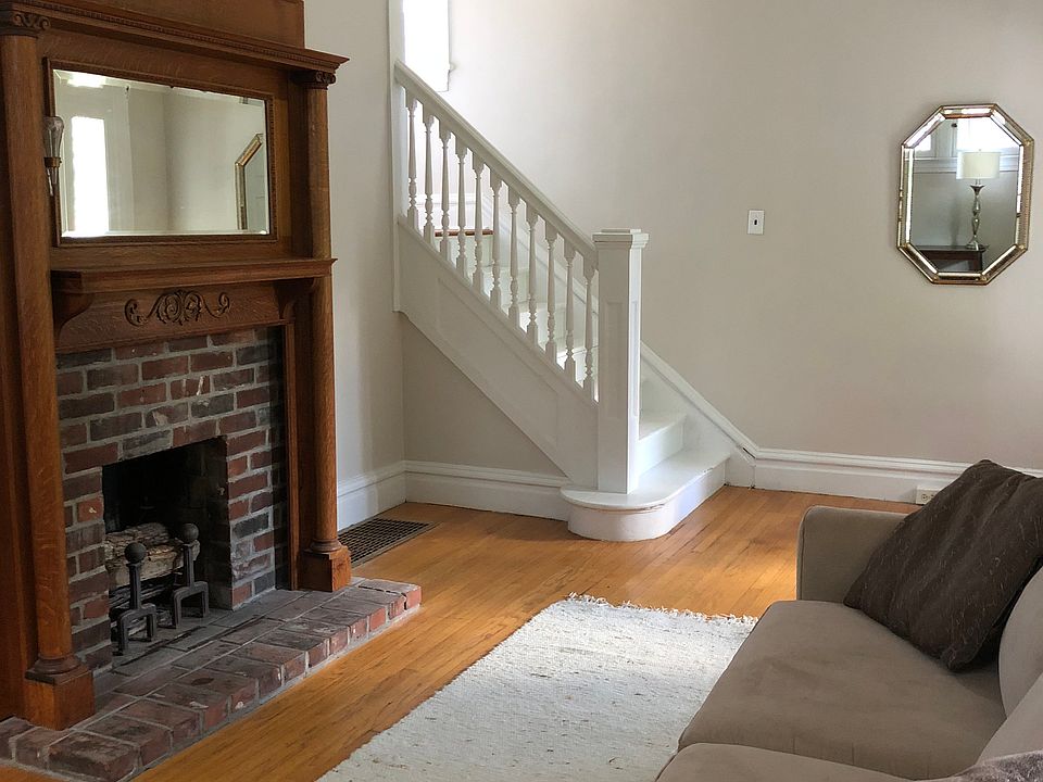 1st image of 3205 Arbor Ave