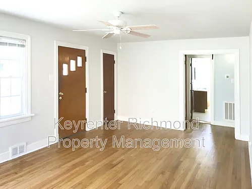 7418 Wentworth Ave Photo 1