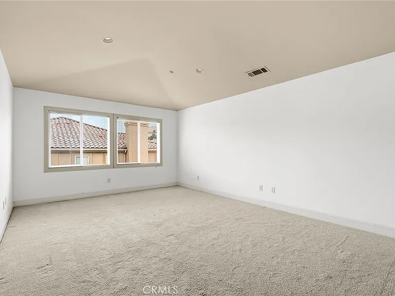 309 Whitcliff Ct — Photo 38