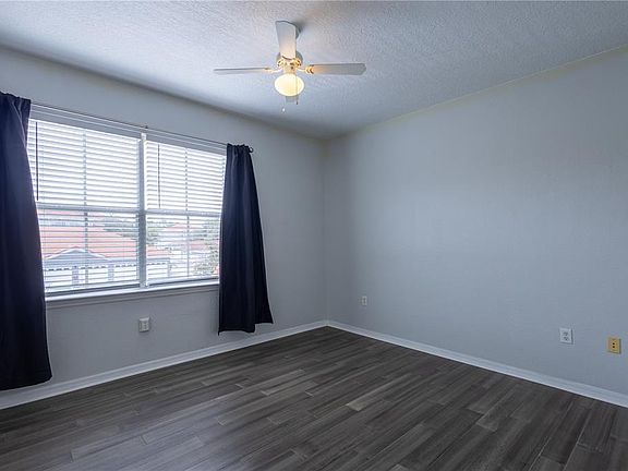 3rd image of 18001 RICHMOND PLACE DRIVE #427