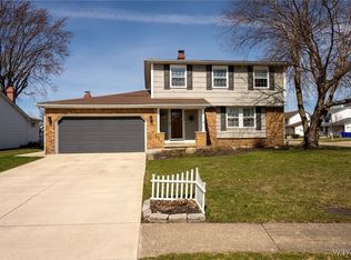 520 Meadow Dr, Buffalo, NY