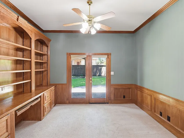 1020 Highland Oaks Dr — Photo 21