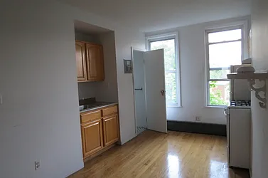 Rented by Roth Realty Management LLC