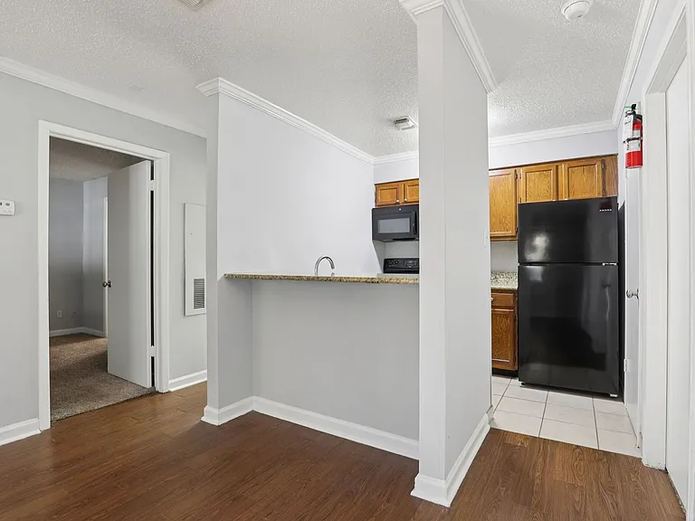 Madeira Apartments at Live Oak — Photo 67