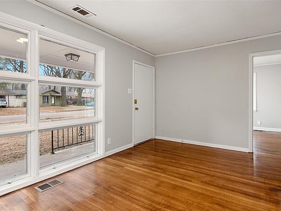 2nd image of 4312 Cherrydale Ave