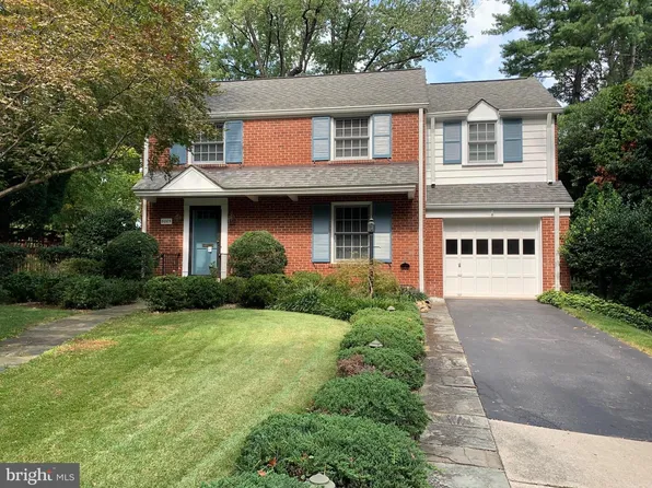 6005 Corbin Rd, Bethesda, MD 20816