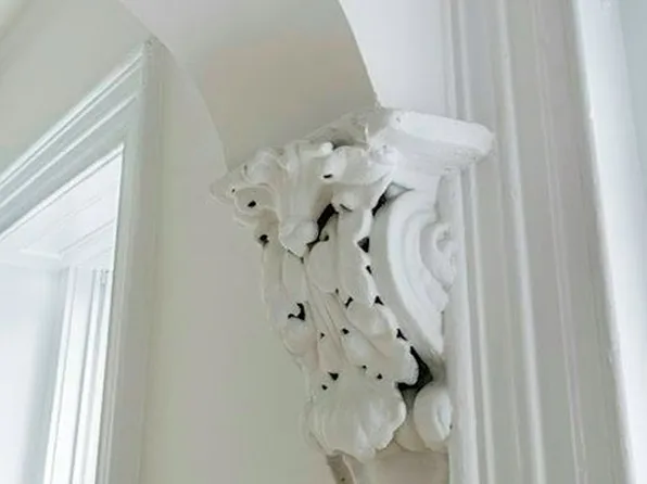 355 West 22nd Street image 3 of 8