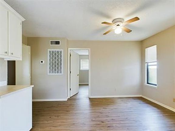 4th image of 294 Friendship Ln Building 5