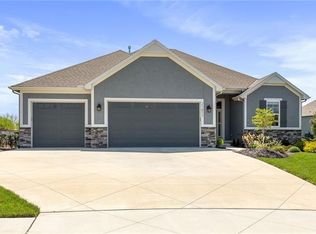 21877 W 177th St, Olathe, KS 66062