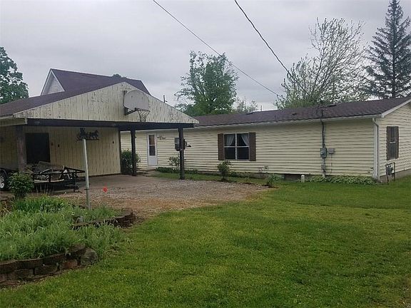 3rd image of 670 E Harrison St