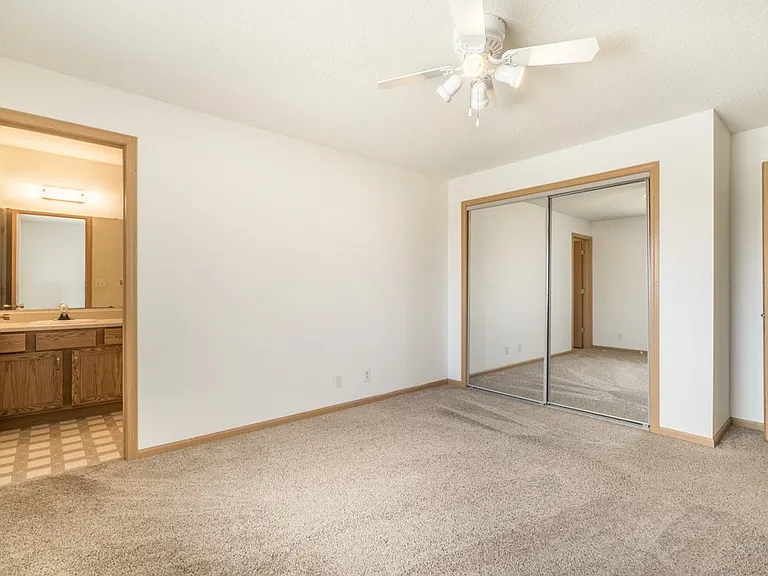 Northridge Heights Apartments — Photo 202