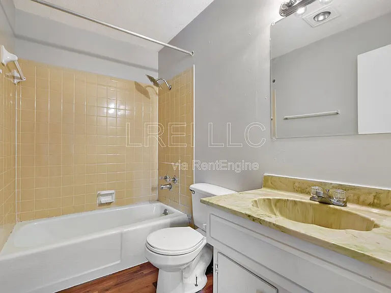 176 Thistlewood Ave #12 — Photo 7