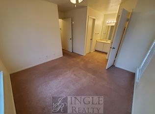 1231 N Lbj Dr #1230, San Marcos, TX 78666