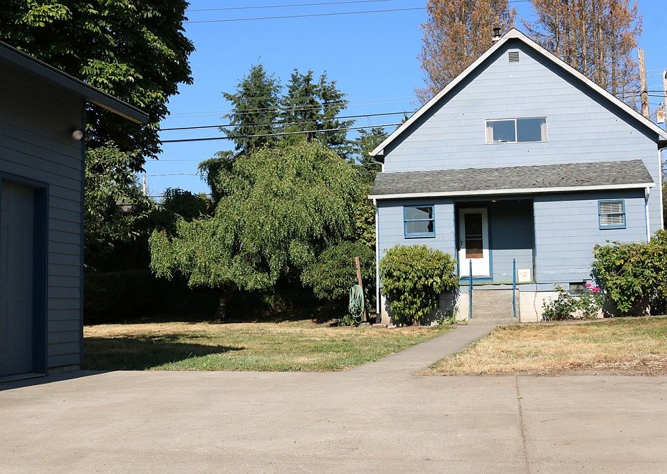 1st image of 32431 3rd Ave