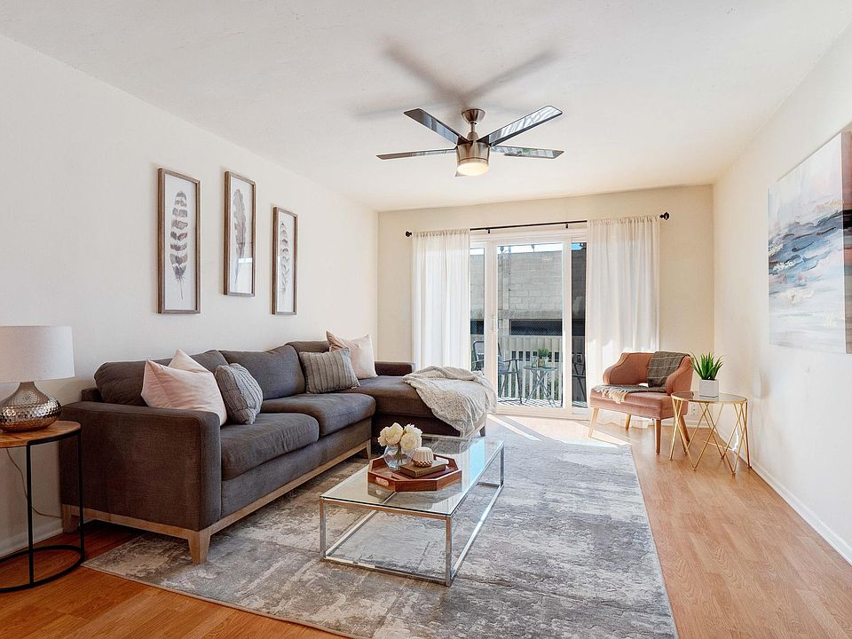1st image of 4600 Lamont St Unit 4106
