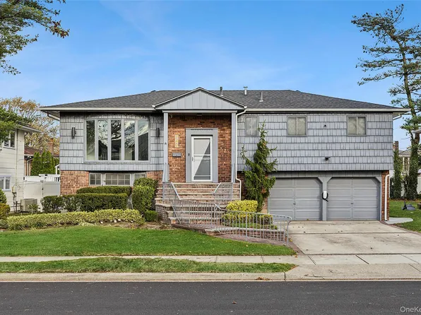 740 Eagle Drive, Valley Stream, NY 11581