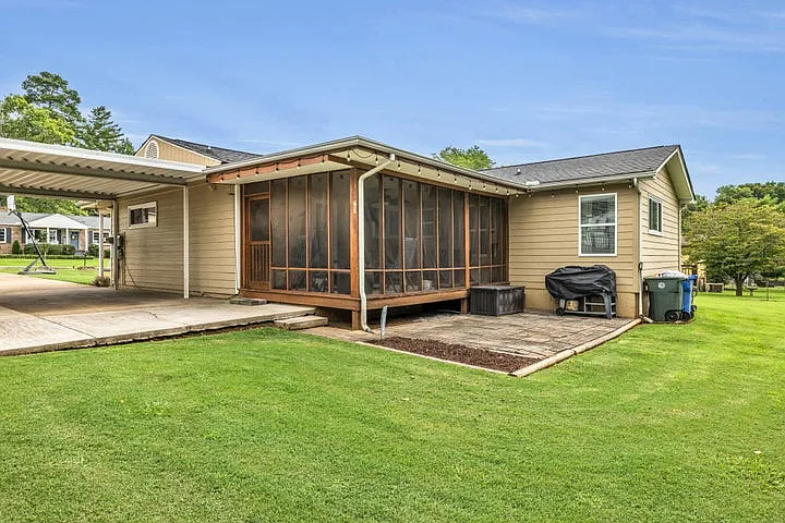 991 Joe Engel Dr — Photo 7