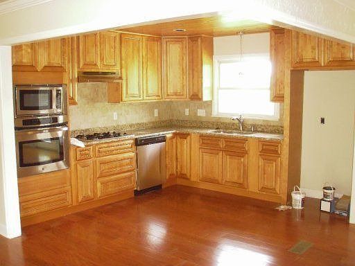 3rd image of 148 Farlow Dr